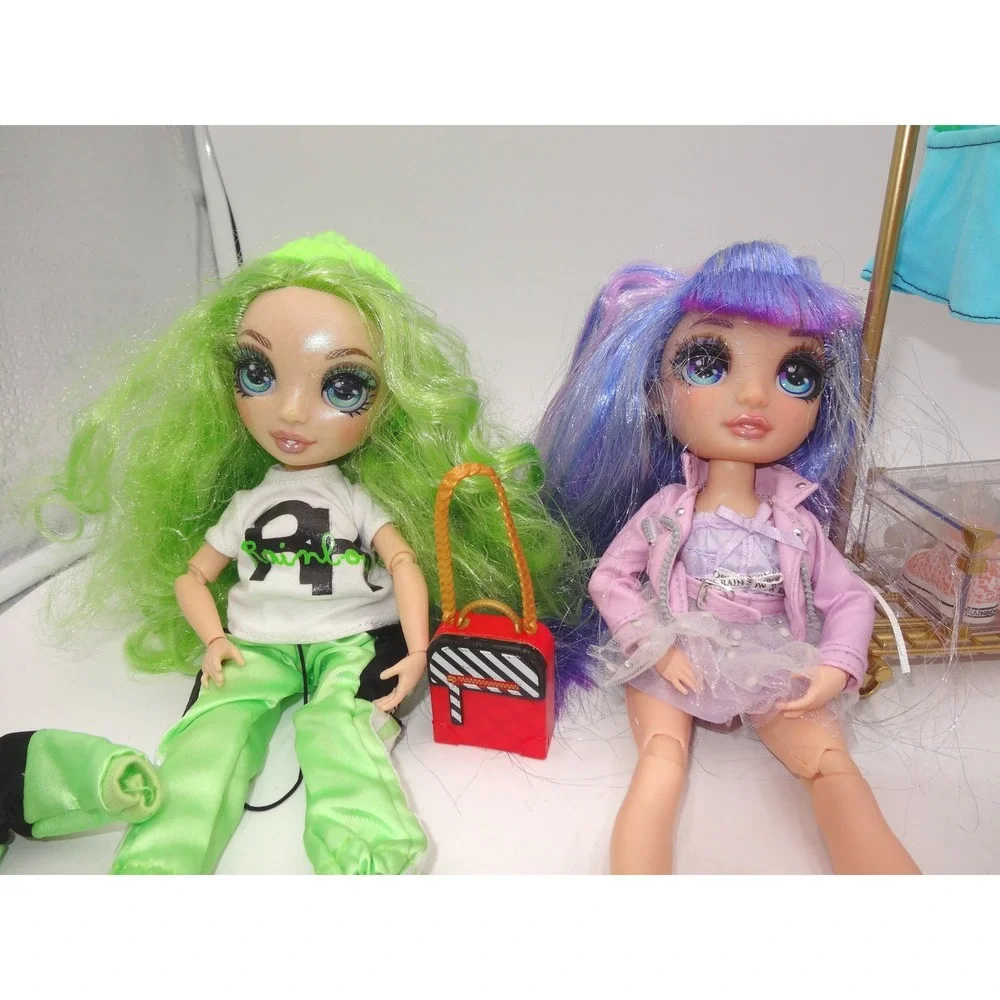 Rainbow High Dolls Violet Willow Jade‎ Closet Hanger Clothes Shoes Accessories